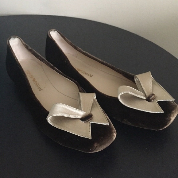 Emporio Armani Shoes - Emporio  Armani Brown velvet flats Size 36 Brown